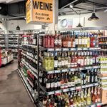 Detail des REWE Getränkemarktes, am 22. September 2025