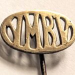 Die Ehrennadel des „Verbandes Mitteldeutscher Ballspiel-Vereine“ (VMBV), in dem Lipsia Eutritzsch Mitglied war, wurde in Anerkennung hervorragender Verdienste um die Förderung der Leibesübungen verliehen (hier von 1930)