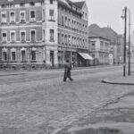 Die Delitzscher Straße, Ecke der Wilhelminenstraße (rechts), um 1949 Foto: Hans Ilgner, Waiblingen
